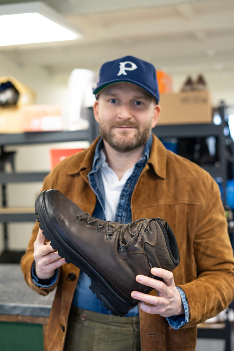 Trekové boty po letech nošení: Výměna podešve, která dává smysl